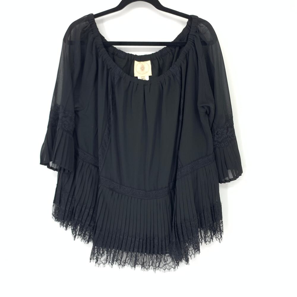 Muche Muchette Women's O/S Off the Shoulder Pleated Lace Trim Blouse Black NWT